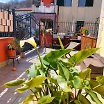 Tatil Evi 5 Terre, Lerici,la Casetta Di Ginevra