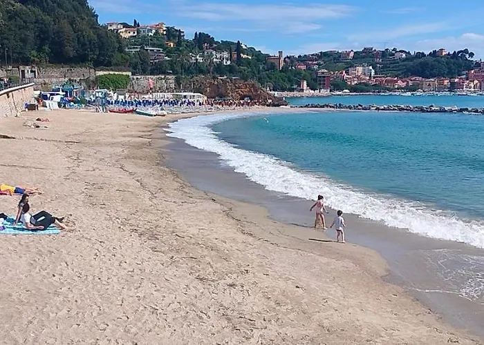 5 Terre, Lerici,la Casetta Di Ginevra