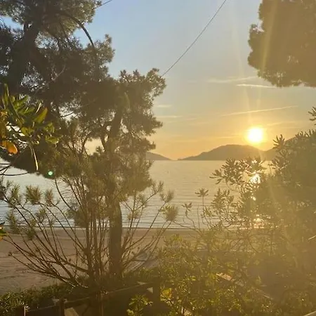 5 Terre, Lerici,la Casetta Di Ginevra * Romito Magra